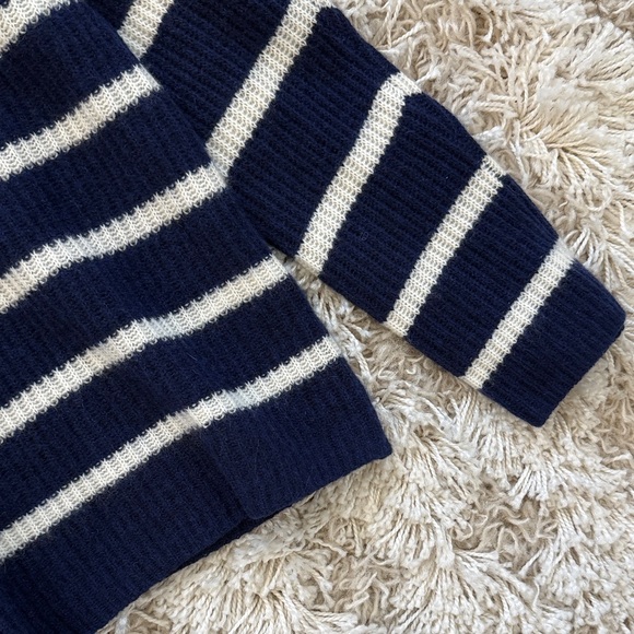 NWT Vineyard Vines 100% Cashmere Rib Open Front Navy and White Striped Cardigan - Picture 4 of 7